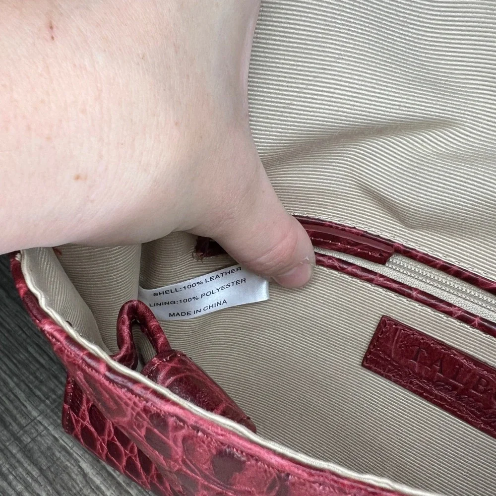 Talbots Burgundy Crocodile Embossed Leather Wristlet‎ Clutch Bag Red Maroon